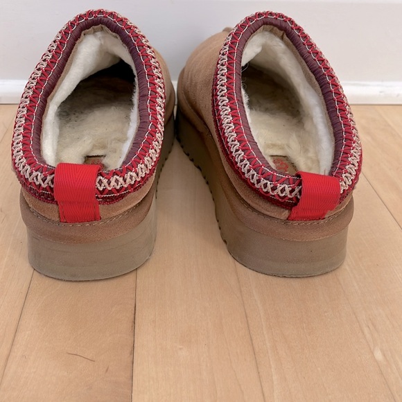 UGG TAZZ PLATFORM CLOG - Picture 6 of 7